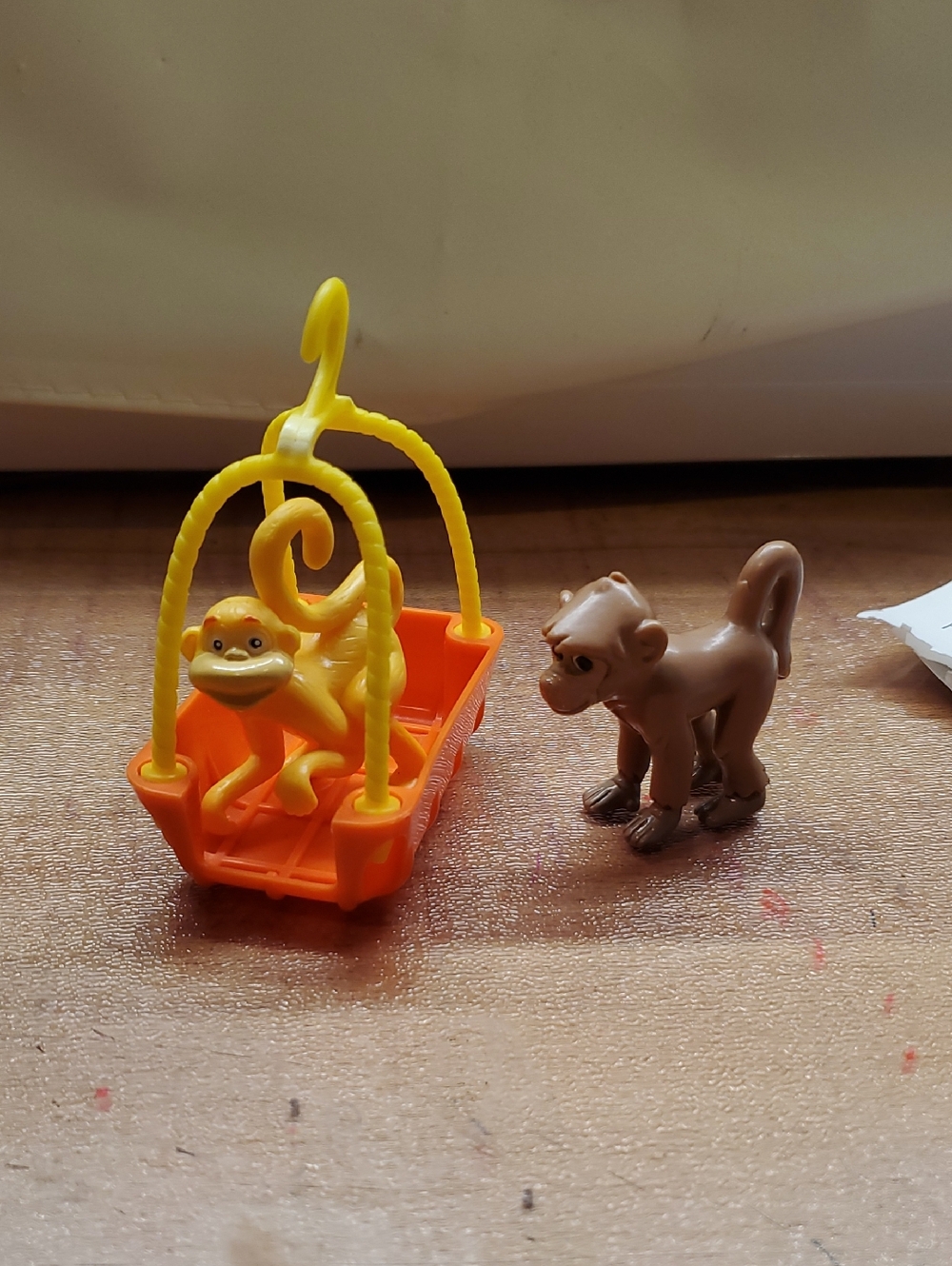 2005 Mattel Fisher Price Go Diego Go Talking Rescue Centre Monkey and Basket